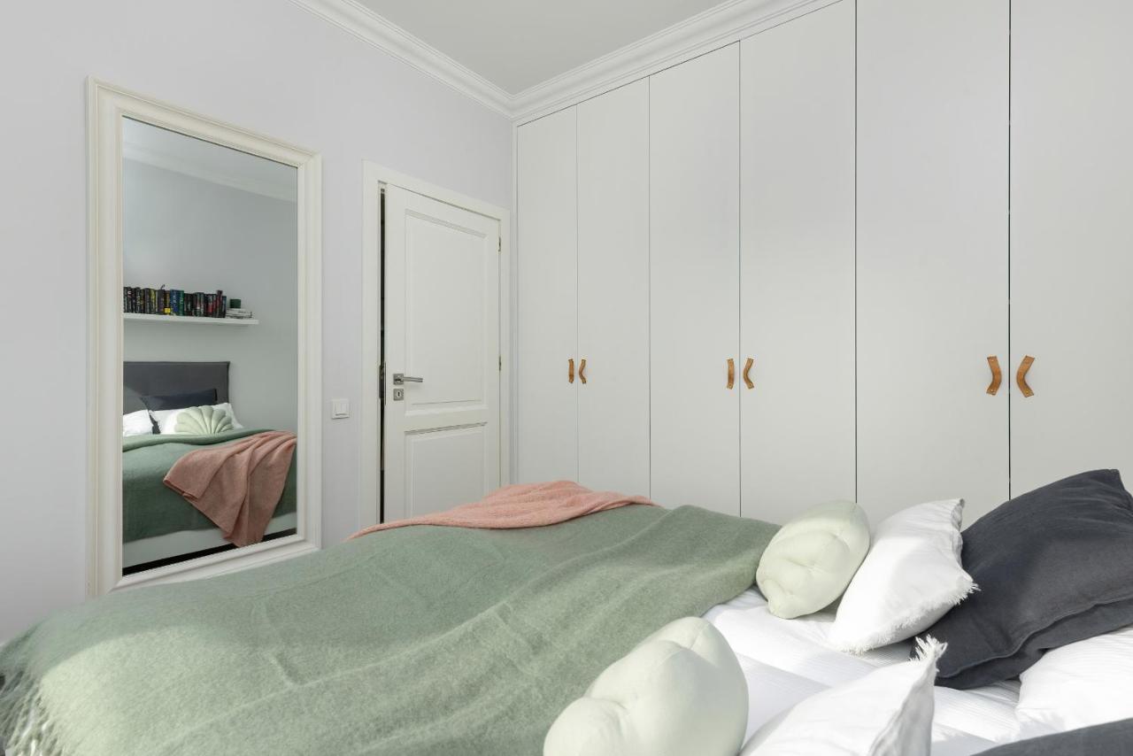 Cozy Apartment Gieysztora Wilanow By Noclegi Renters Warsaw Ngoại thất bức ảnh